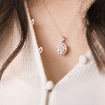 White Gold Necklaces
