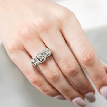 Emerald Cut Diamond Rings