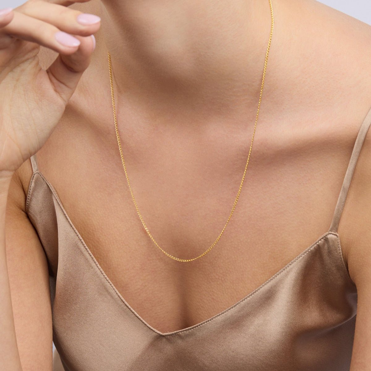 9ct Yellow Gold Diamond Cut Curb Necklace Necklaces Bevilles 