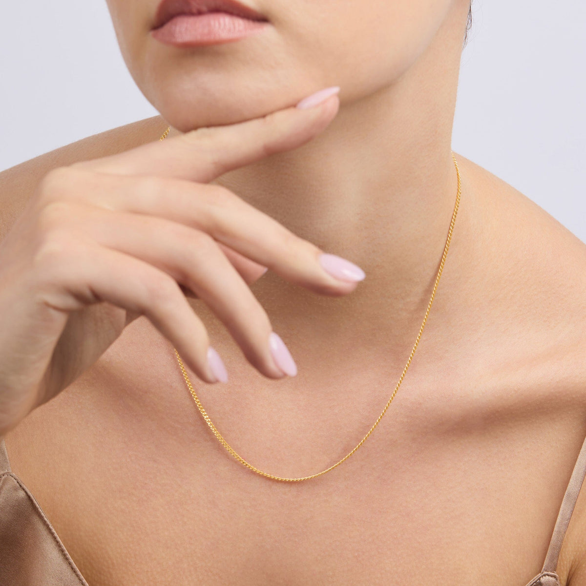 9ct Yellow Gold Curb Necklace 45cm Necklaces Bevilles 