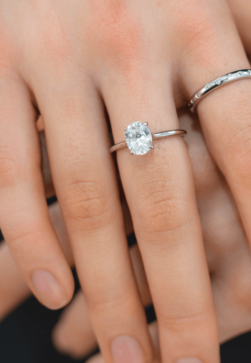 A CHRISTMAS JOURNEY ELLIPSE SOLITAIRE SILVER - 7 Bevilles Jewellers 