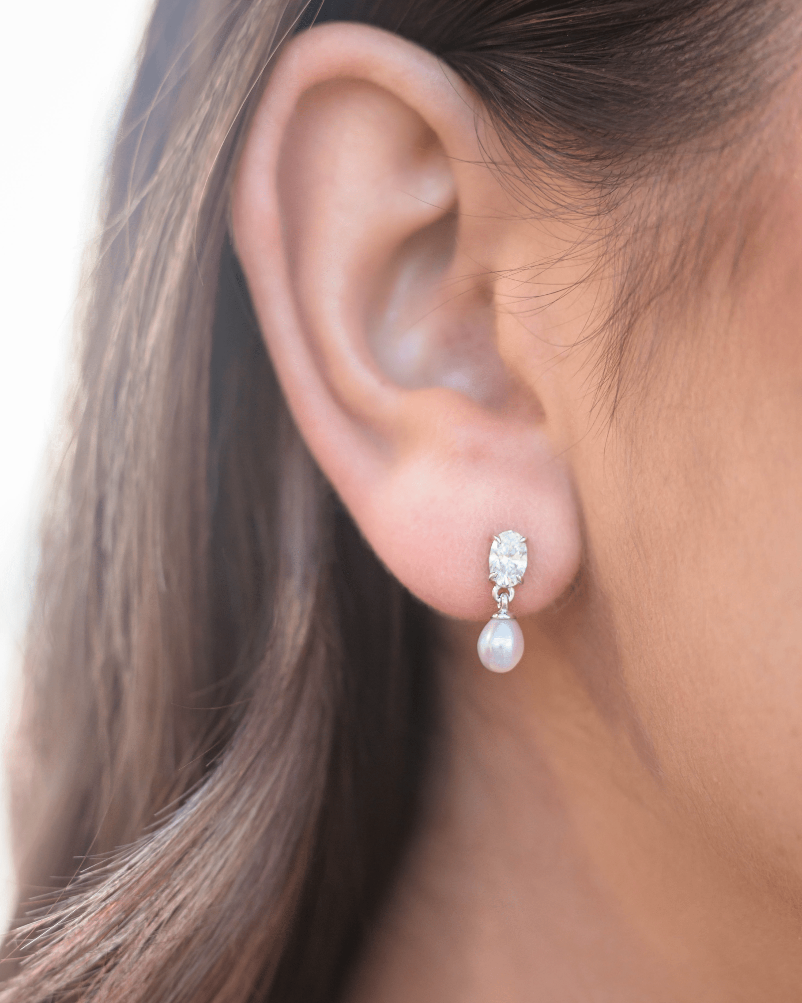 OCEANS WHITSUNDAYS FRESHWATER PEARL EARRINGS SILVER Bevilles Jewellers 