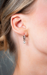 GEORGINI RED CARPET BABY PEARL HOOP SILVER Bevilles Jewellers 