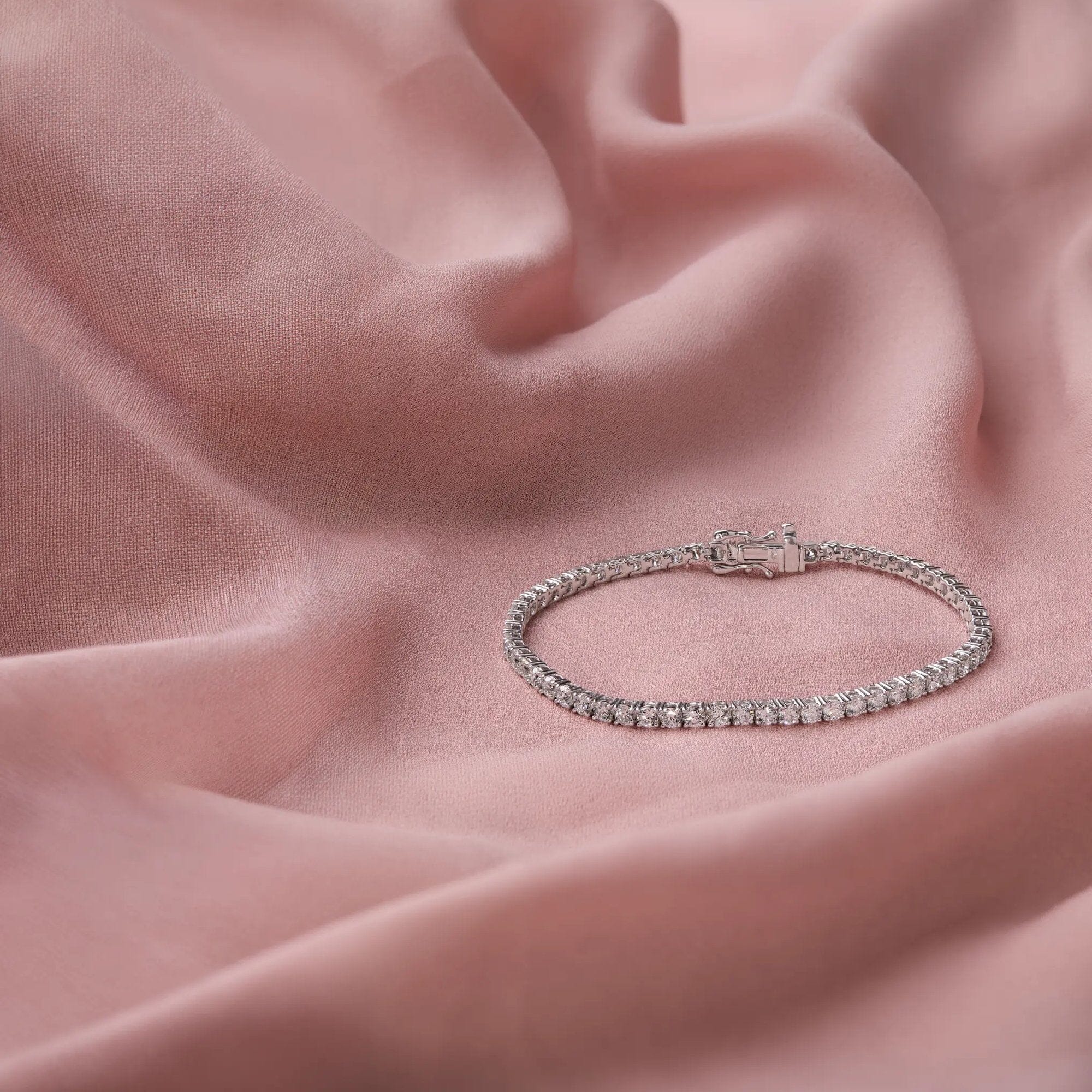 18cm Tennis Bracelet with 5.00tw of Laboratory-Grown Diamonds in Sterling Silver and Platinum Bracelets Bevilles 