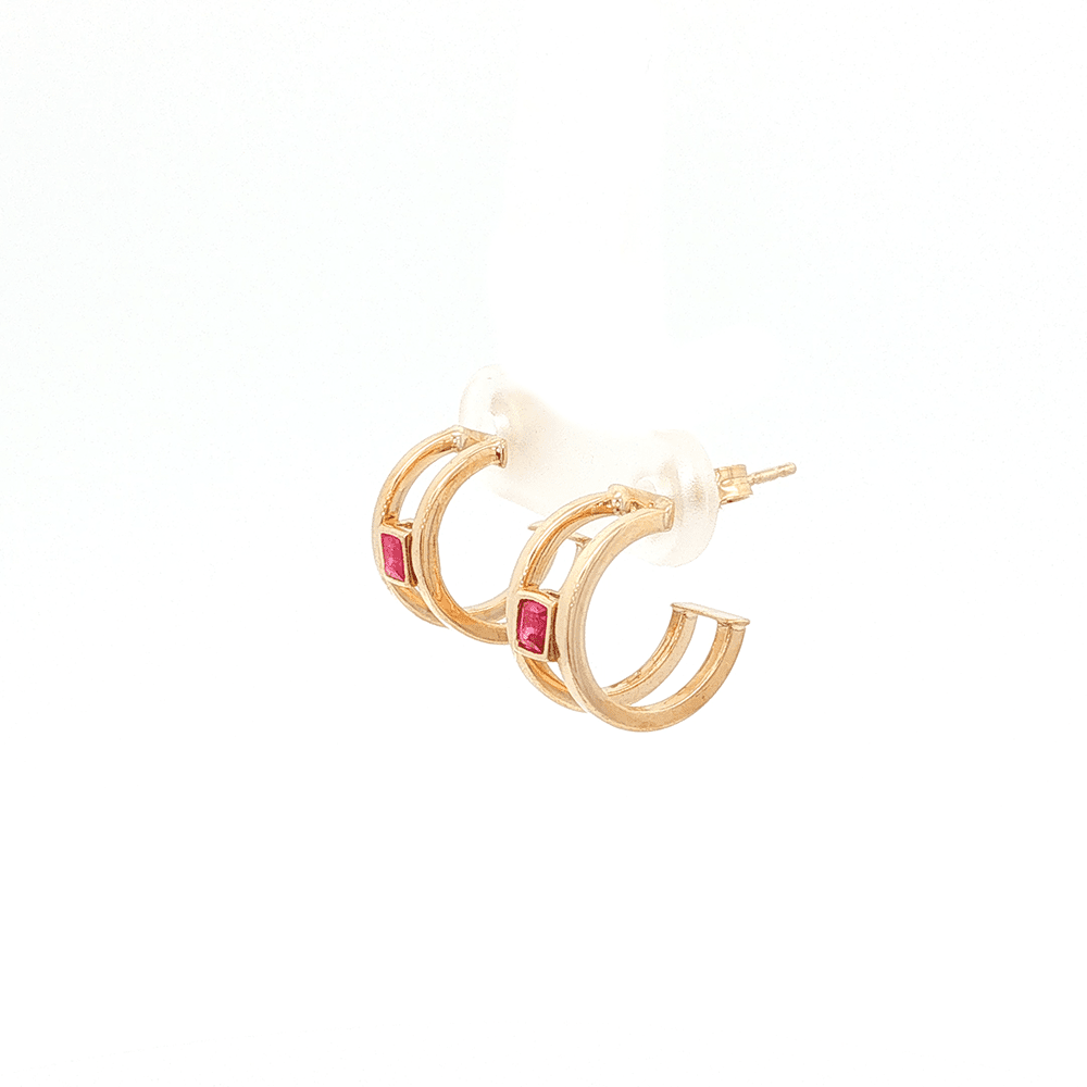 Red Cubic Zirconia Princess Cut Open J-Hoops in 9kt Yellow Gold Earrings Bevilles 