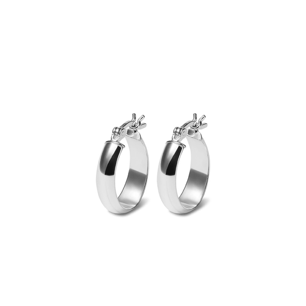 Plain Oval Earrings in Sterling Silver