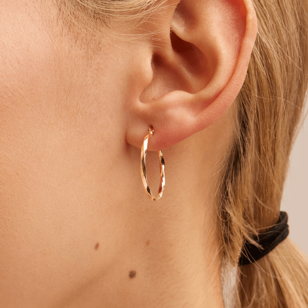 20mm Round Twist Hoop Earrings in 9kt Gold Earrings Bevilles 