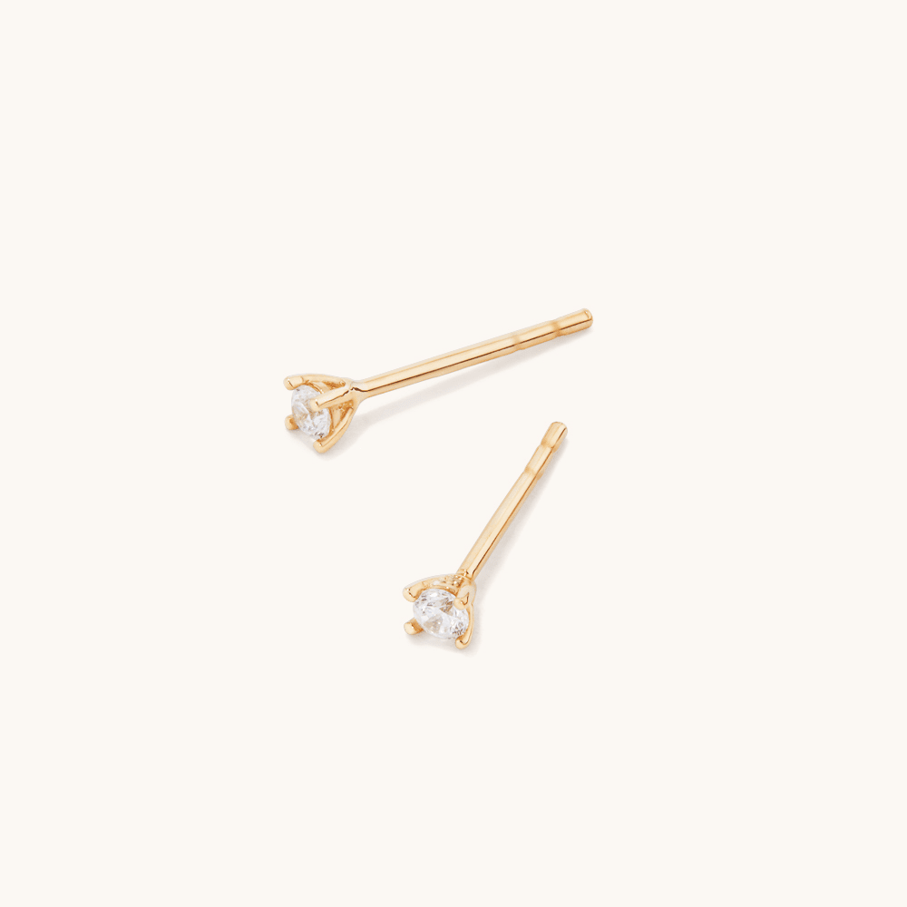 2mm Cubic Zirconia Claw Stud Earrings in 9kt Yellow Gold Earrings Bevilles 