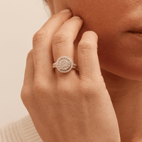 Round Cluster Ring with 1.00tw of Laboratory-Grown Diamonds in 9kt Yellow Gold Rings Bevilles 