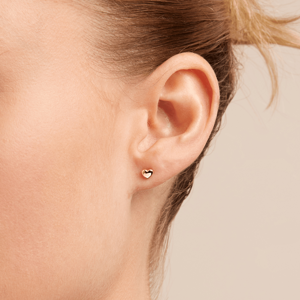 Heart Stud Earrings in 9kt Gold Earrings Bevilles 