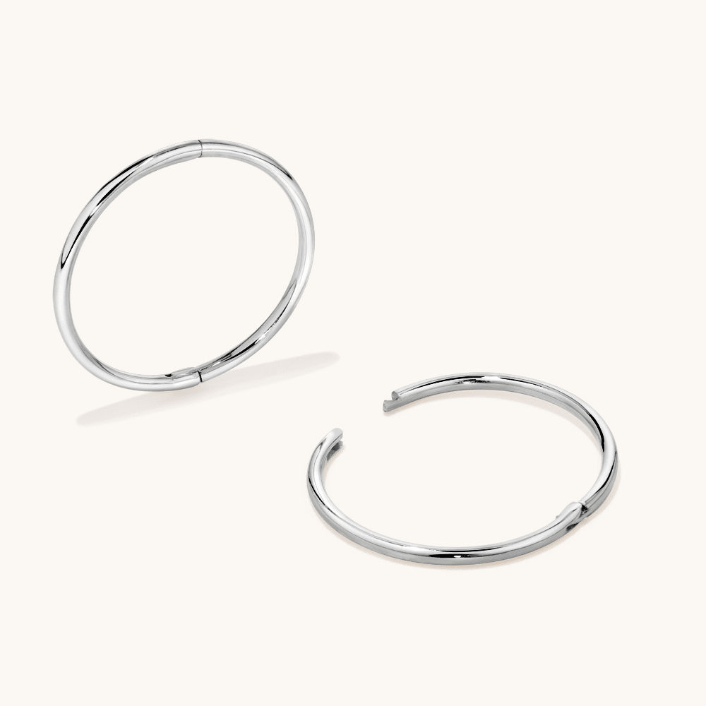 16mm Sleeper Earrings in 9kt White Gold Earrings Bevilles 