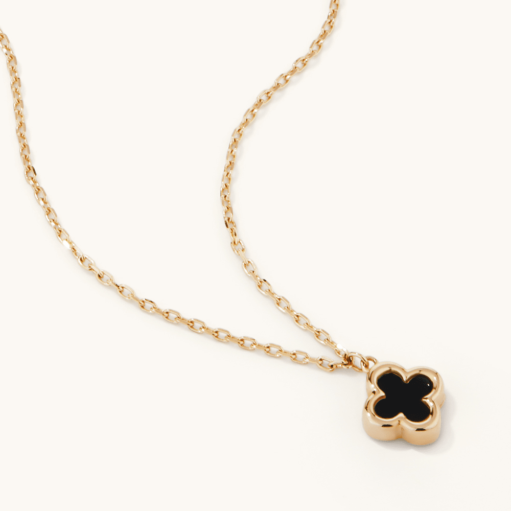 45cm Onyx Clover Pendant Necklace in 9kt Yellow Gold Pendants Bevilles 
