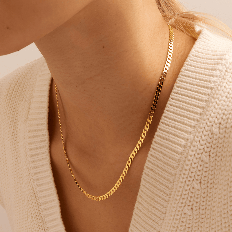 45cm Flat Curb Chain in 9kt Yellow Gold Necklaces Bevilles 