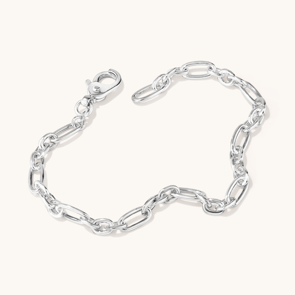 19cm 4mm Width Flat Oval Figaro Bracelet in Sterling Silver Bracelets Bevilles 
