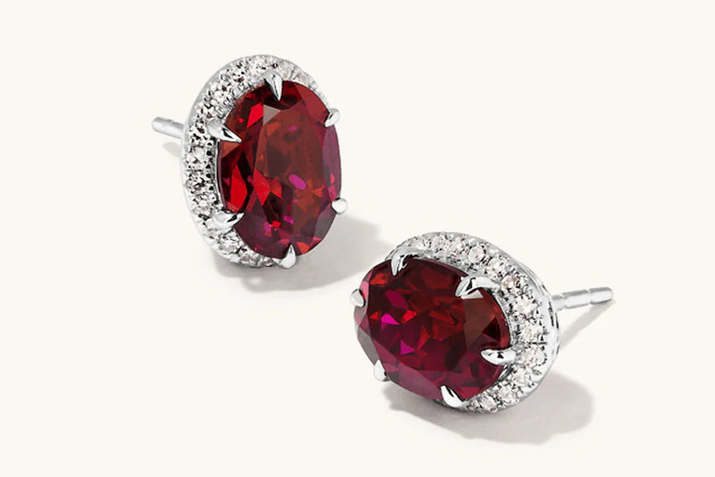 red ruby coloured gemstone