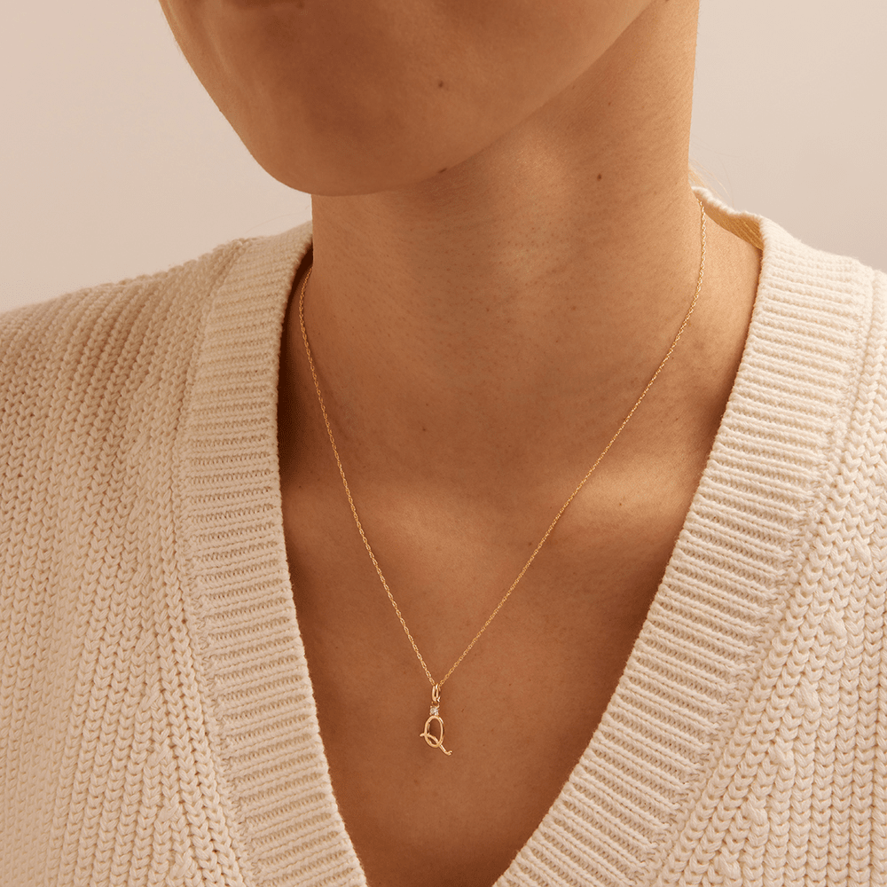 Initial Q Pendant with 0.05ct of Laboratory-Grown Diamonds in 9kt Yellow Gold Pendants Bevilles 