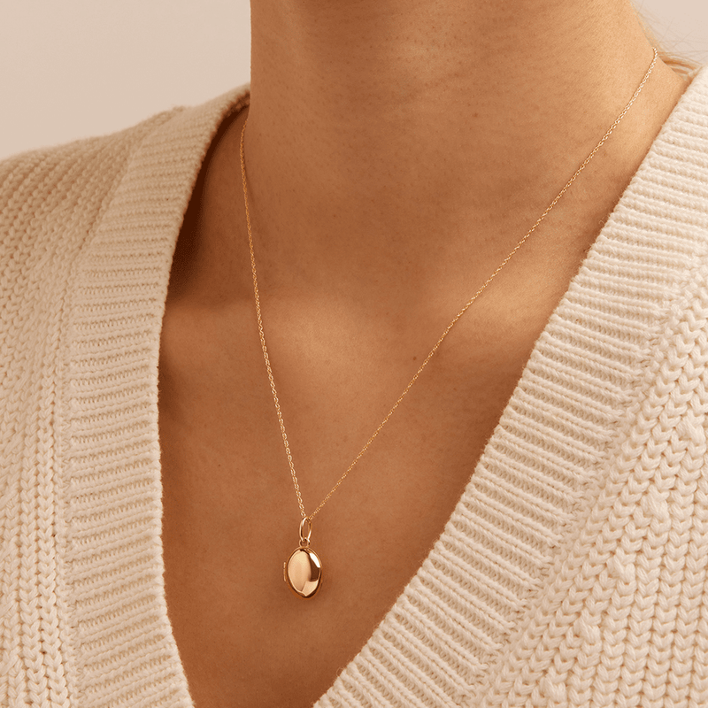 Oval Locket Pendant in 9kt Yellow Gold Pendants Bevilles 