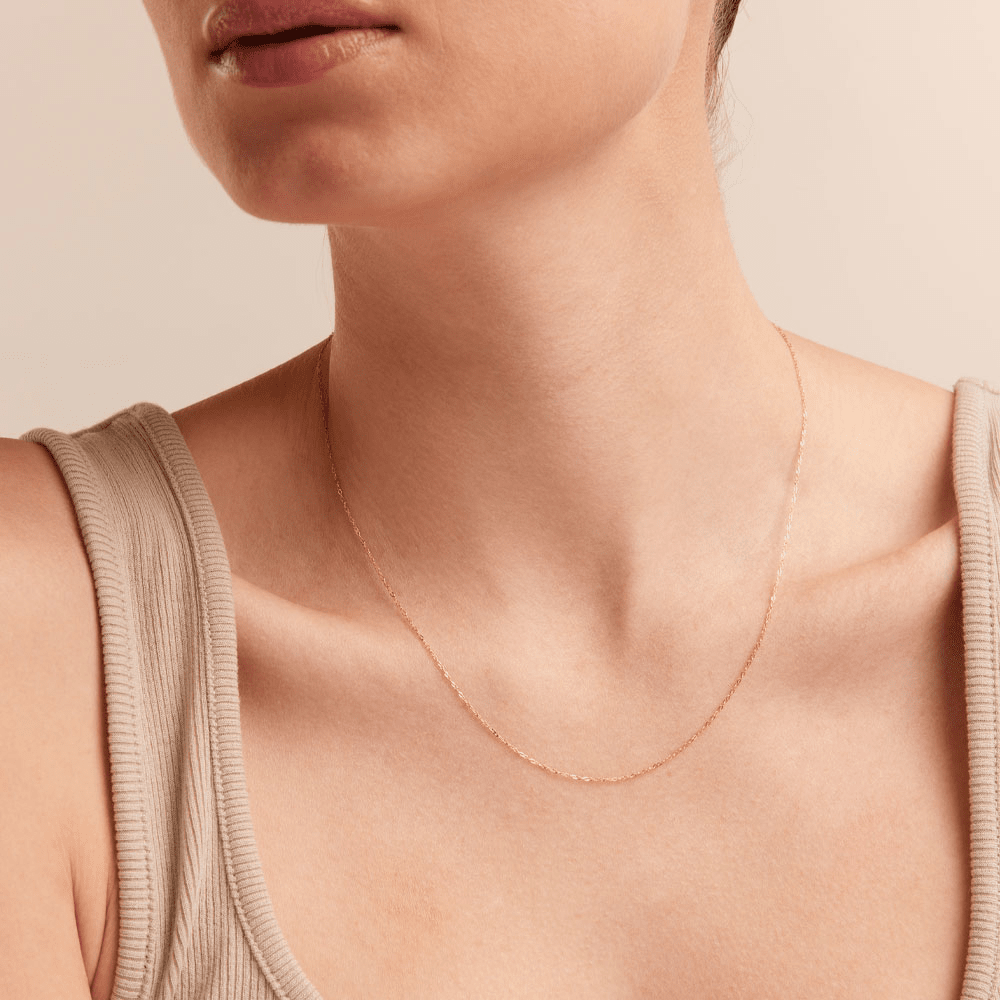 45cm Paperclip Chain in 9kt Yellow Gold Necklaces Bevilles 