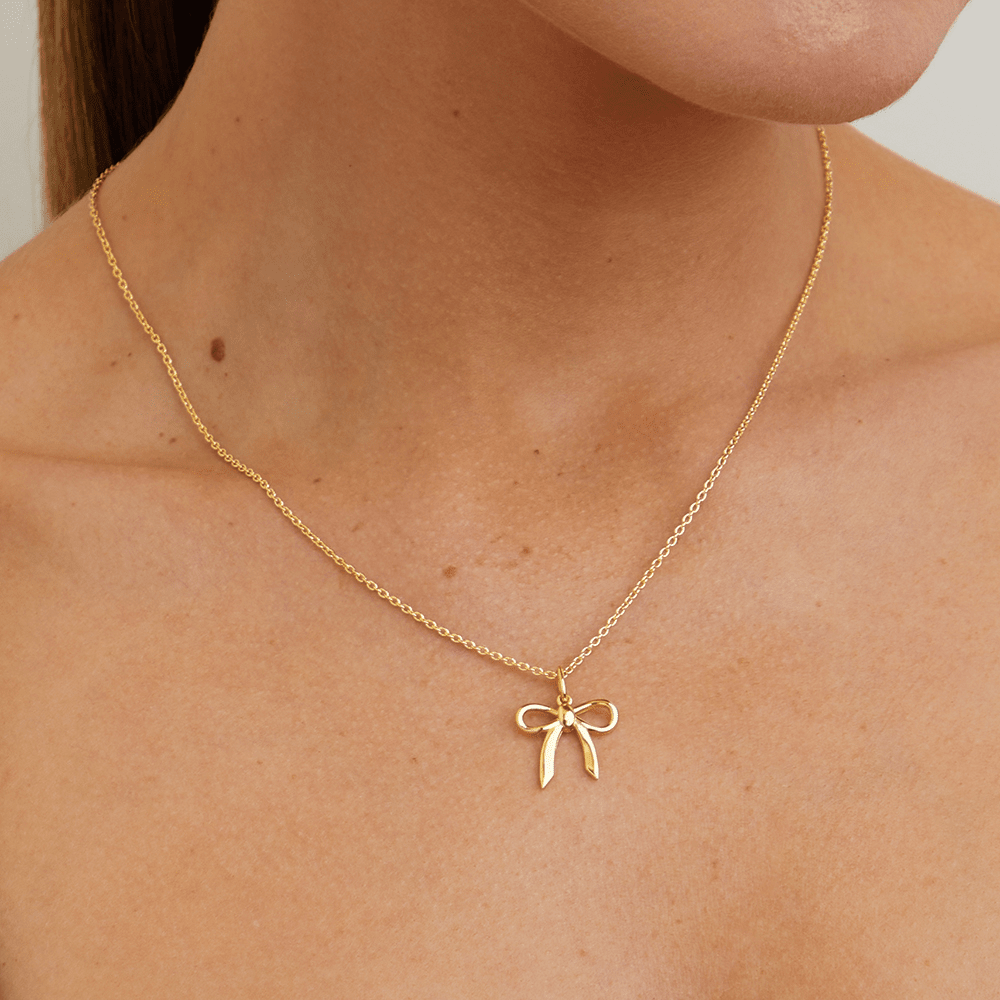 50cm Bow Pendant Necklace in 18kt Gold Plated Sterling Silver Pendants Bevilles 