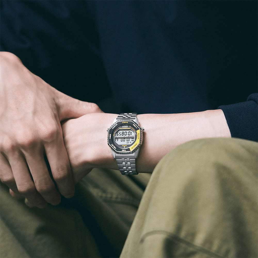 Seiko Digital Chronograph Silver Tone Watch SMGG17P Watches Seiko 
