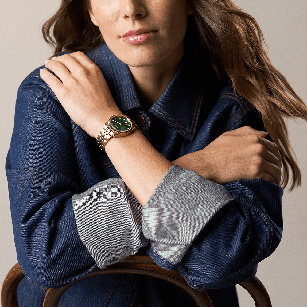Fossil Scarlette Gold Tone Watch ES5460 Watches Fossil 