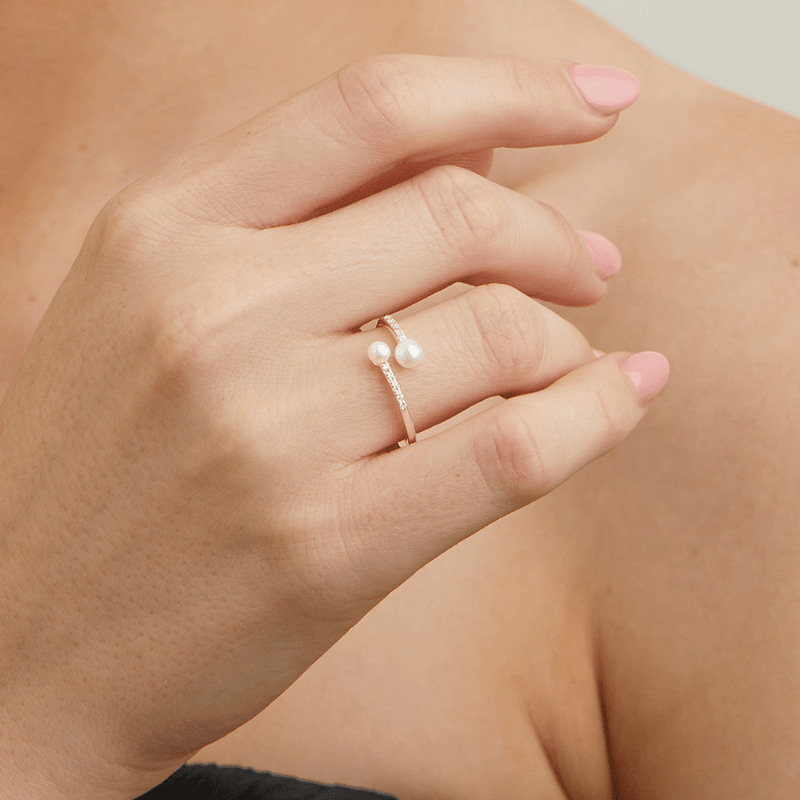 Synthetic Pearl and Cubic Zirconia Bypass Ring in Sterling Silver Rings Bevilles 