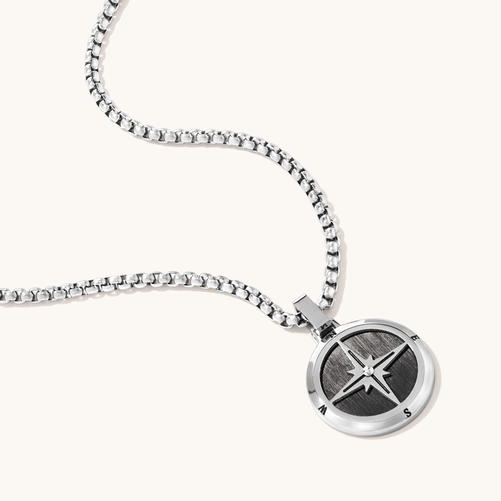 60cm Compass Necklace in Stainless Steel Pendants Bevilles 