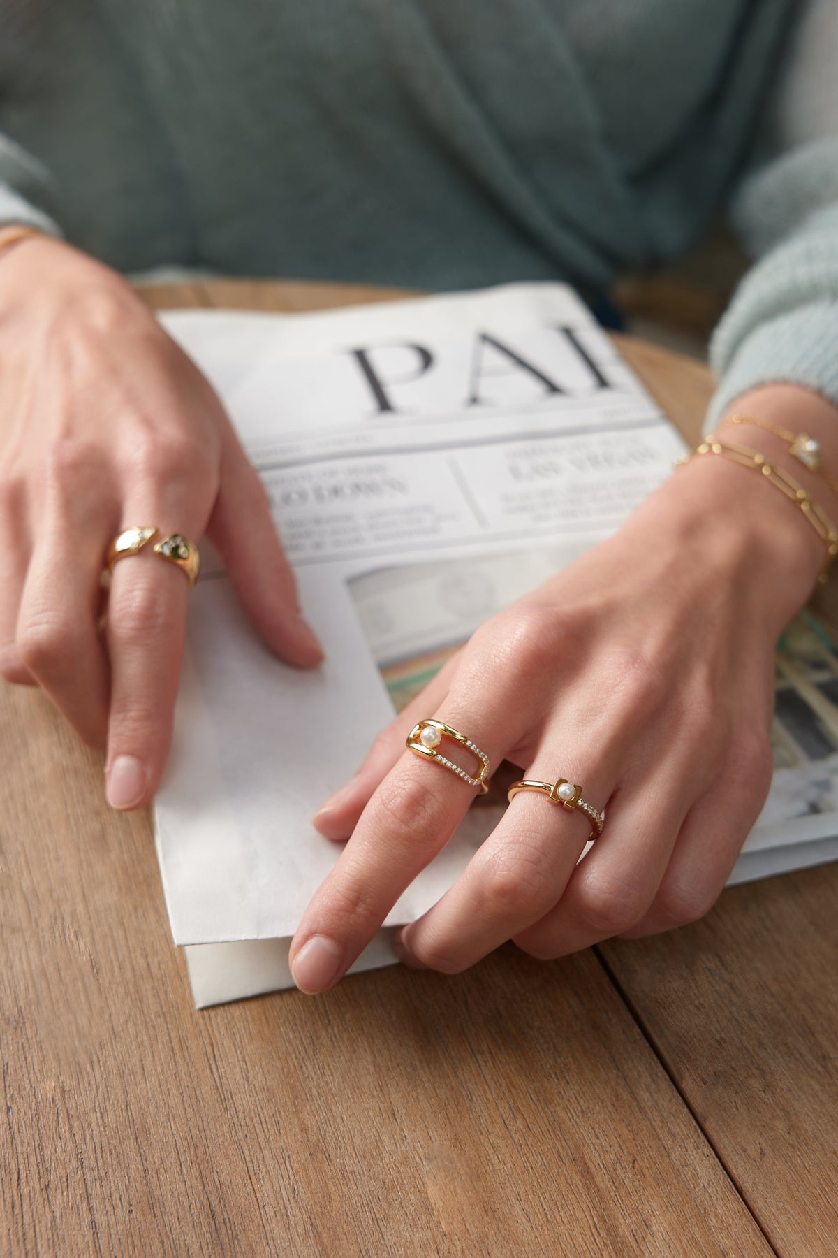 Ania Haie Gold Pearl Sparkle Interlock Rings Rings Ania Haie 