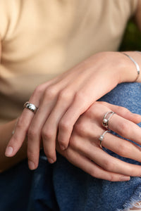 Ania Haie Silver Pearl Sparkle Interlock Rings Rings Ania Haie 