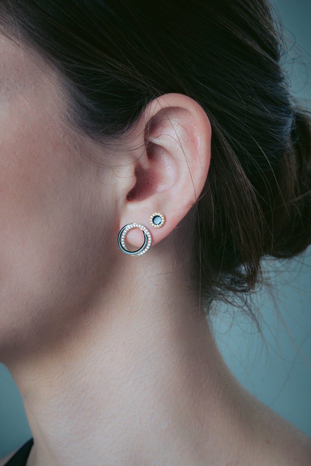 GEORGINI REFLECTION CIRCLES EARRING GOLD, SILVER & BLACK ENAMEL Georgini 