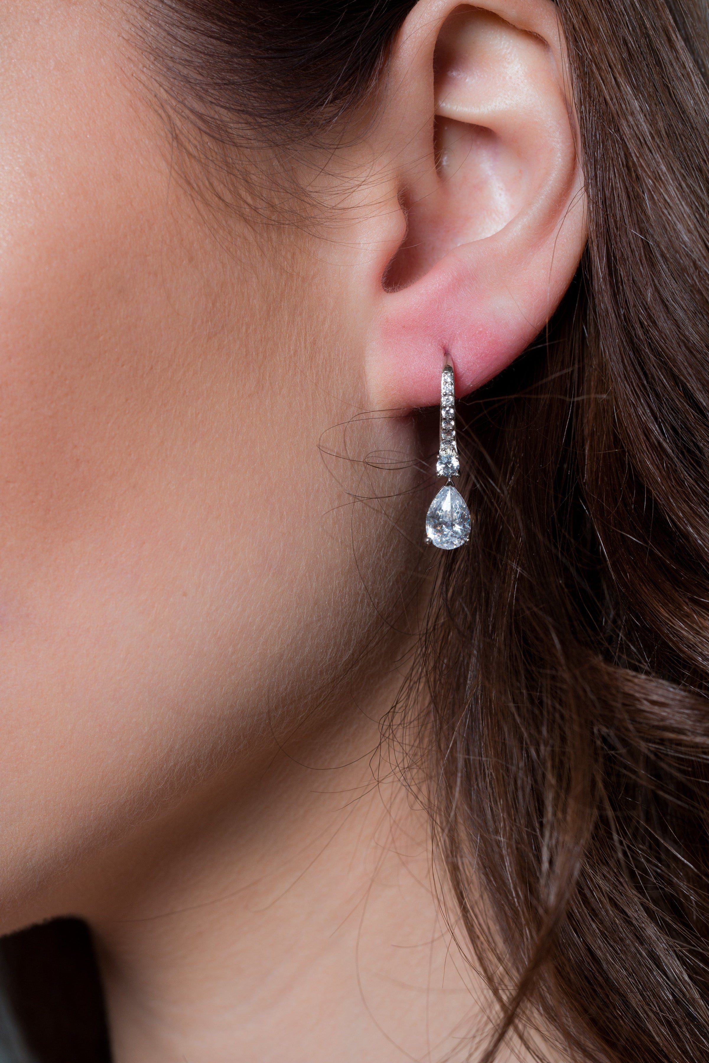 GEORGINI ICONIC BRIDAL ELIZABETH EARRINGS SILVER Bevilles Jewellers 