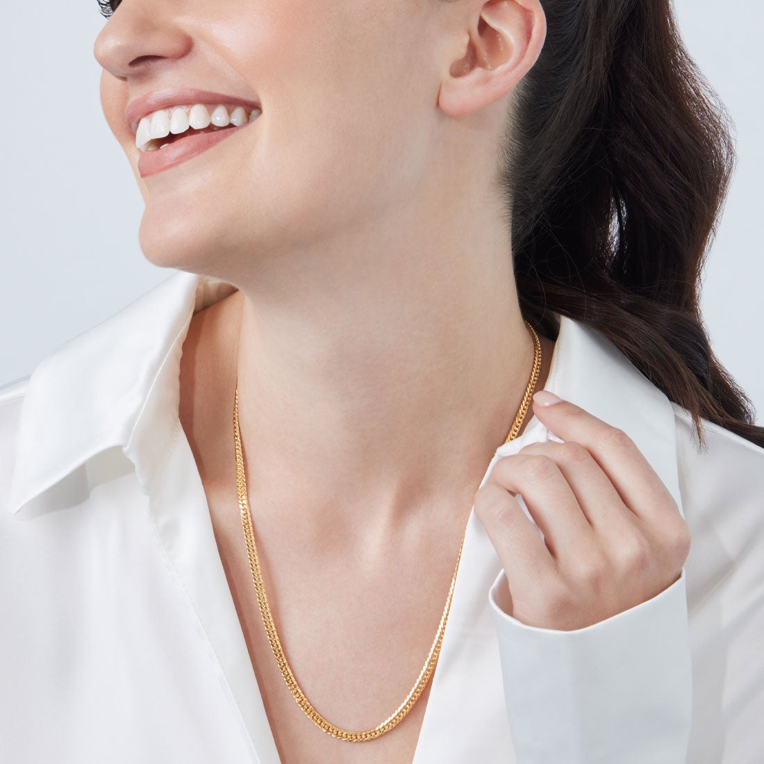 9ct Yellow Gold Diamond Cut Curb Chain Necklace 55cm Necklaces Bevilles 